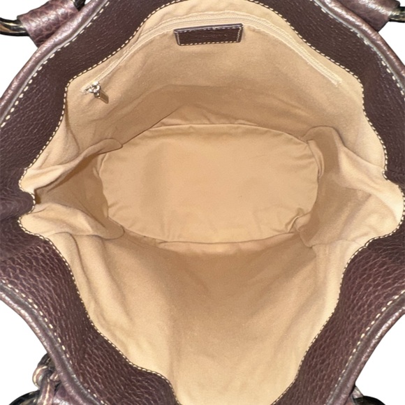 Dolce & Gabbana "Borsa A Spalla Vitello Celtic" Tote - Picture 9 of 10